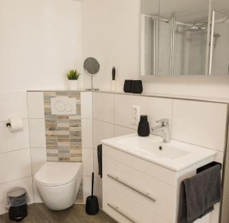 Holzbach Apartment | Modere und gemütliche Ferienwohnung in Holzbach
