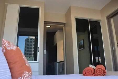 Sandy Bay Apartment | Modern 1 bed-walk Casino riverfront 5 mins to CBD