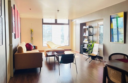 Zona 15 Apartment | Modern 1-bedroom, beautifully decorated apartment in Guatemala City, zone 10.