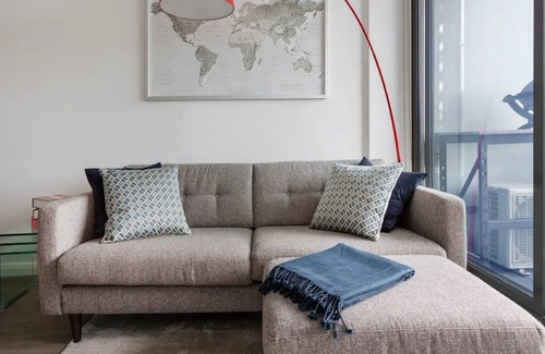Windsor Apartment | Modern 1BD Next Door to Chapel Street!