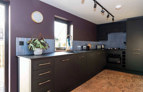 West Wittering Cabin | Modern 2-Bed Cabin Near West Wittering Beach
