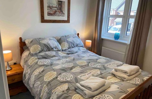 Llantilio Pertholey House | Modern 2 bed nestled in the Abergavenny hills