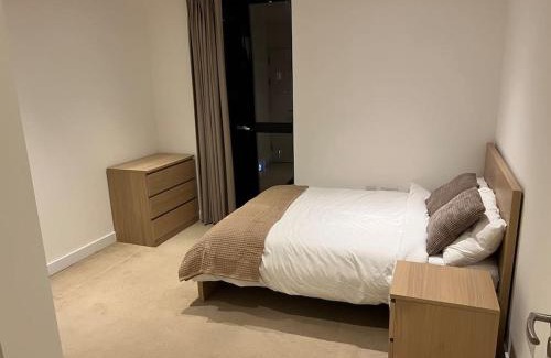 Stratford Apartment | Modern 2 bed - Olympic Park Stratford
