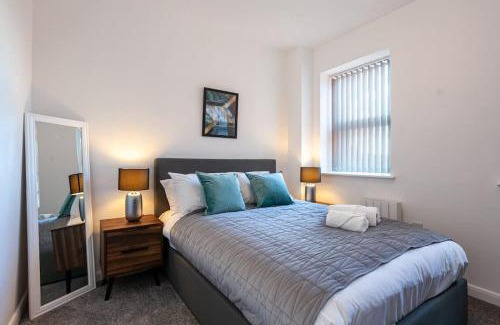 Bolton Apartment | Modern 2 Bedroom Apartment in Bolton