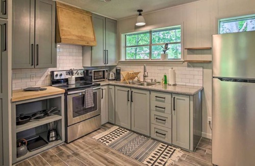 Wagoner House | Modern 2BR/1BA Home on Fort Gibson Lake