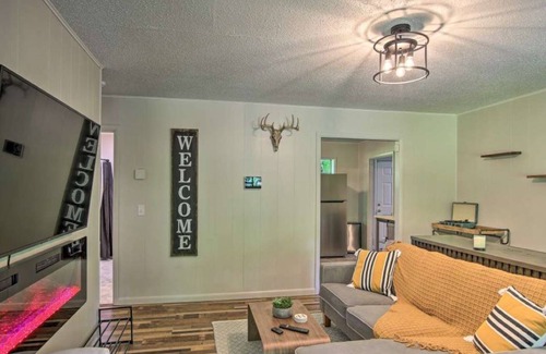 Wagoner House | Modern 2BR/1BA Home on Fort Gibson Lake