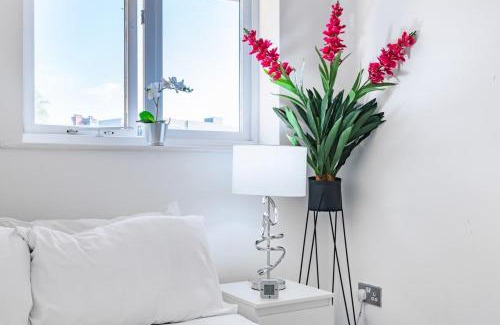 Woolwich House | Modern 2BR Apartment - 25min to Central London