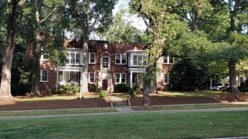 Cherry House | Modern 2BR Condo with Sunroom near Uptown