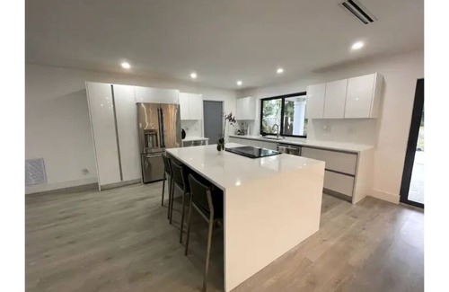 Delray Beach House | Modern 3 bdrm house 5 min to beach & downtown with private pool