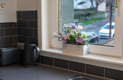 Galashiels Apartment | Modern 3 Bed Terrace