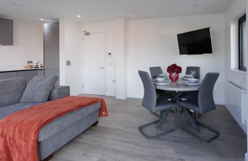 Ormeau Apartment | Modern 3 Bedroom Flat in Belfast City Center