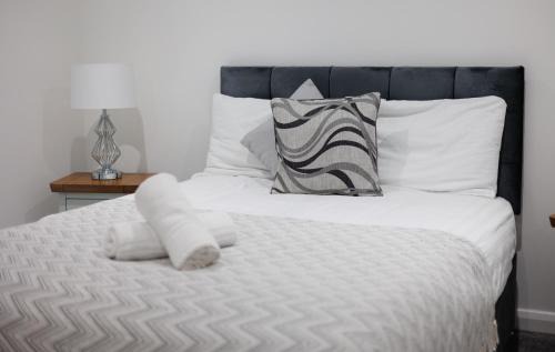 Ormeau Apartment | Modern 3 Bedroom Flat in Belfast City Center