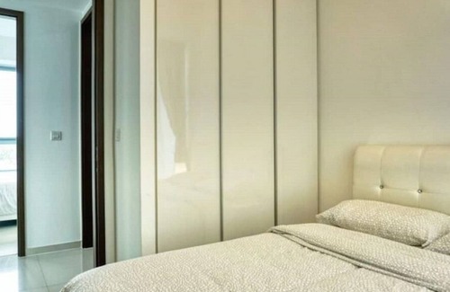 Singapore Apartment | MODERN 3BR APARTMENT IN THE VIBRANT WEST COAST DR
