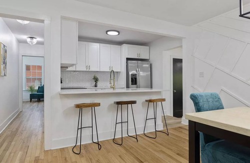 Griffin Heights House | Modern 3br midtown gem w/outdoor space
