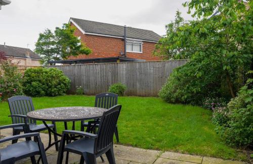 Stockton-on-Tees Apartment | Modern 4 Bedroom Detatched House