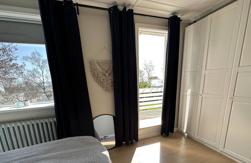 Vesturbær House | Modern 4 bedroom house in Reykjavik, Superb Location !