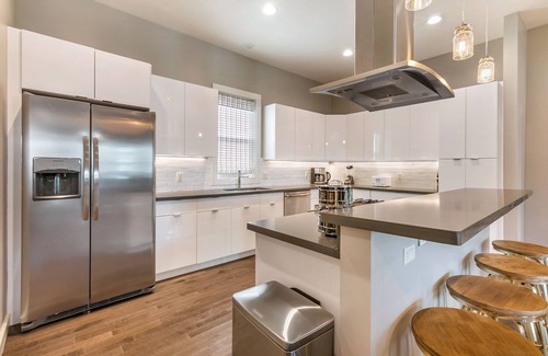 Mid-City Condo | Modern 4BR Townhouse in Bienville Villas