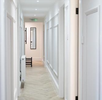 Galashiels Apartment | Modern 5 BED-2 BATH Apartment