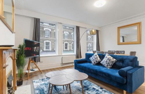 Town Apartment | Modern 5-Bedroom Fulham Flat - Sleeps 12