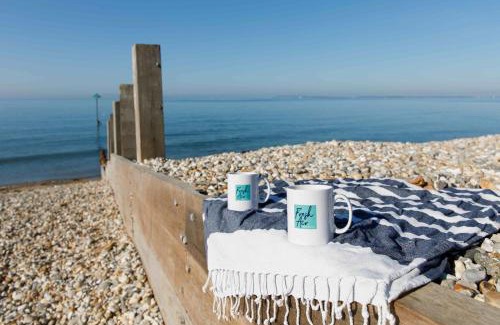 Southbourne House | Modern 5-Bedroom Retreat Nr Coast
