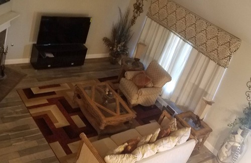 South Arlington House | Modern 5BR Home/Spacious/Near Hawaiian Water Parks