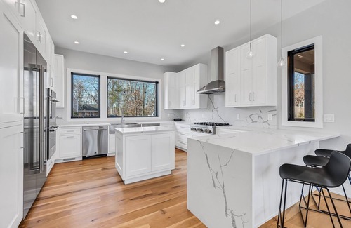 Village of East Hampton House | MODERN 6 BEDROOM HAMPTONS OASIS