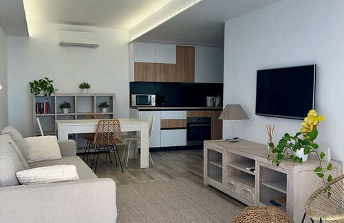 Aguadulce Apartment | MODERN and BRIGHT APARTMENT in front of the sea!