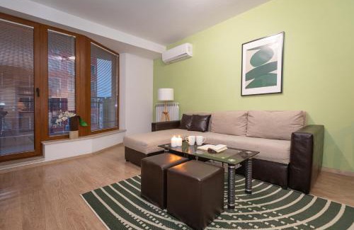 Sofia City Center Apartment | Modern and Bright Apartments near Center - FREE PARKING