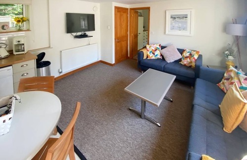Bude Ski Chalet | Modern and contemporary lodge.