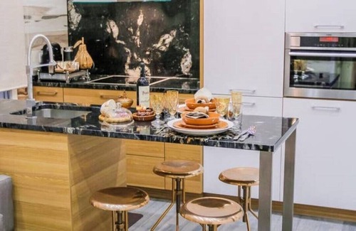Ibiza Apartment | Modern and cozy in front of the Retiro Park