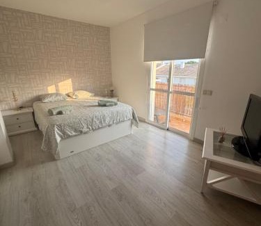 Quarteira Apartment | Modern Apartament in Al-sakia Village