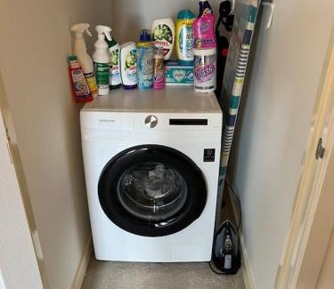 Old St Mellons Apartment | Modern apartment Cardiff Gate