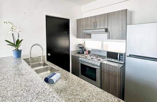 Jacinto Pat Apartment | Modern Apartment, Central,2BR,2BTH, C/Alberca