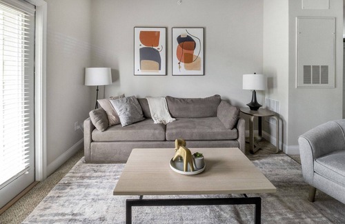 Johns Island Apartment | Modern Apartment in Prime Location (ID2000X71)