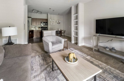 Johns Island Apartment | Modern Apartment in Prime Location (ID2000X71)