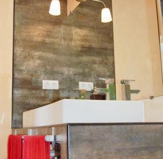 Alvor Apartment | Modern Apartment in Alvor with Shared Pool (70 m²)