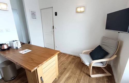 Trebeurden Apartment | Modern Apartment in Trébeurden Center, 400m from Beach