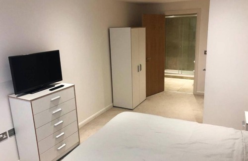 Fairfield Apartment | Modern apartment in London