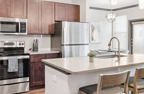Steiner Ranch Apartment | Modern Apartment in Prime Location (ID5207X82)