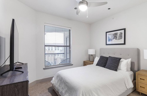 Haltom City Apartment | Modern Apartment in Prime Location (ID1403X362)