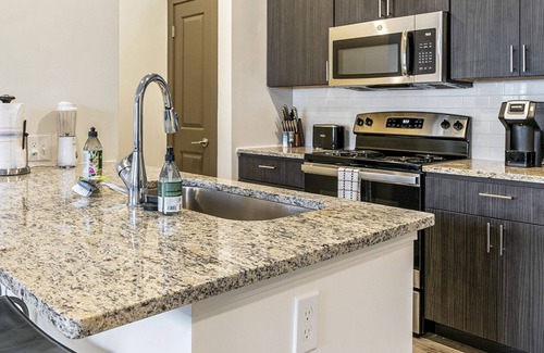 Middletown Apartment | Modern Apartment in Prime Location (ID8320X88)
