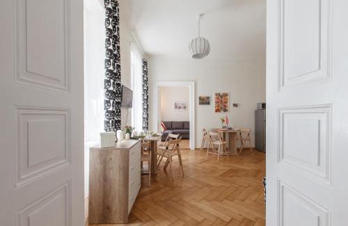 Nove Mesto Apartment | Modern Apartment Zitna