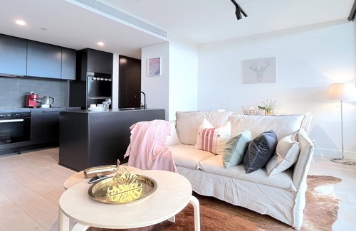 Hawthorn East Apartment | Modern Apt in Hawthorn East Free Parking