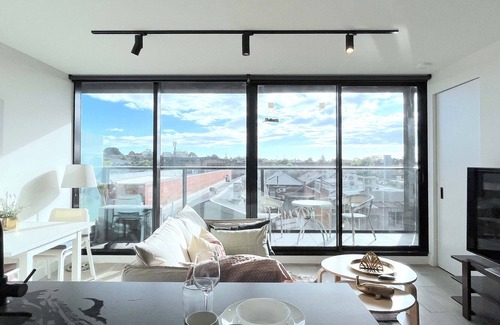 Hawthorn East Apartment | Modern Apt in Hawthorn East Free Parking