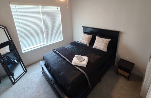 Clermont Apartment | Modern Apt!! Near Montverde Academy! w/POOL & GYM!!
