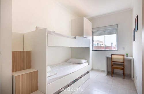 Santinho Apartment | Modern apt w/Barbecue 600m From the Beach Com305