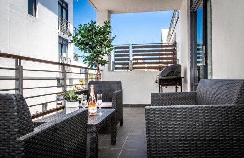 Big Bay Apartment | Modern Beachfront 2 Bed Apartment 144 Eden on the Bay, Blouberg, Cape Town