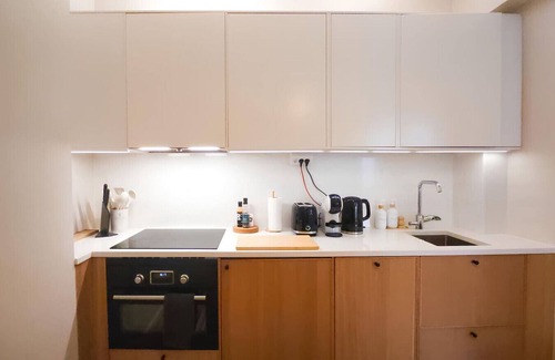 Kallio Apartment | Modern Boho Charm in Kallio | Walk to City Center