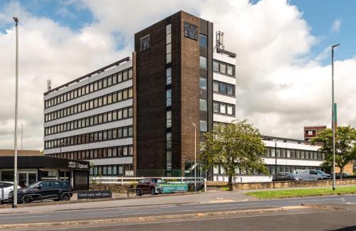 Yeadon Apartment | Modern & Bright 1 Bedroom Apartment in Yeadon