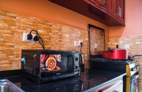 Yaounde Apartment | Modern Chic Apartment Yaoundé